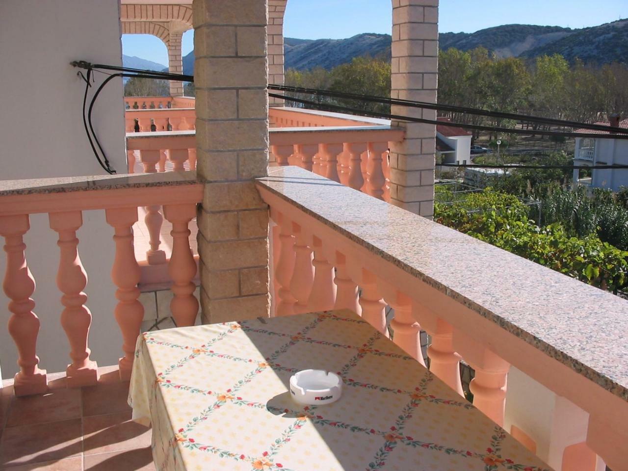 Apartmani Manuela Lopar Chambre photo